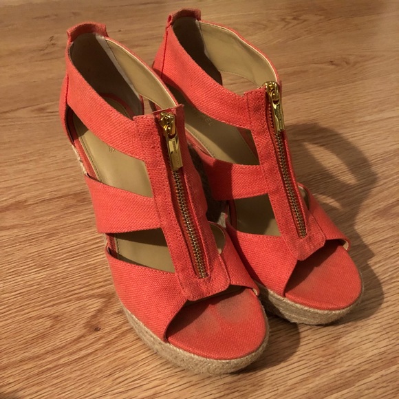 Micheal Kors Wedges - Picture 1 of 5